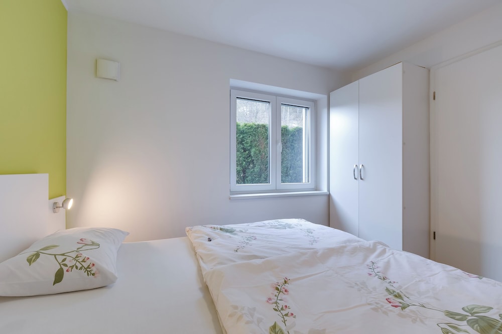 Family Apartment, 1 Bedroom, Mountainside (Wellness Suite Daisy) photo 1