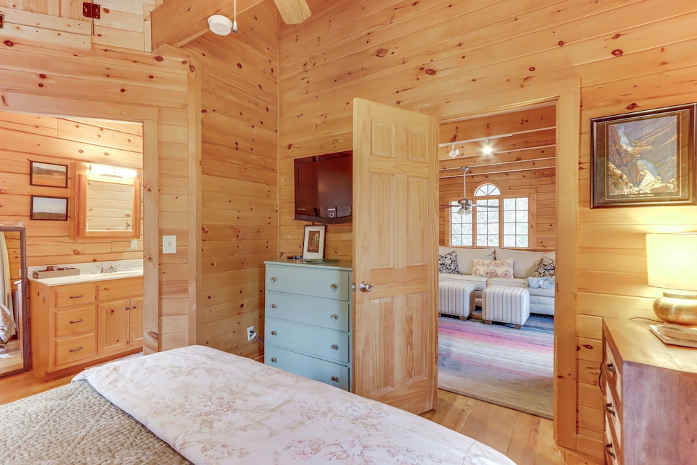 House (2 Bedrooms) photo 3