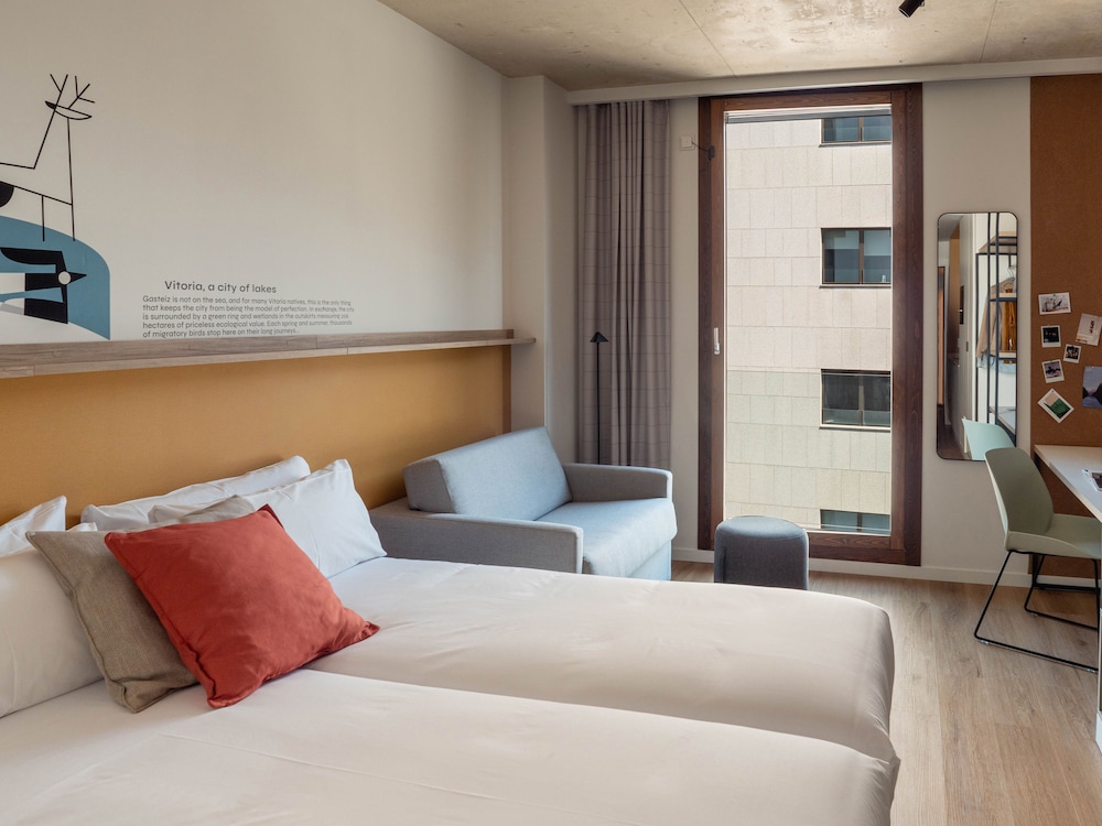 Comfort Twin Room - Photo 2