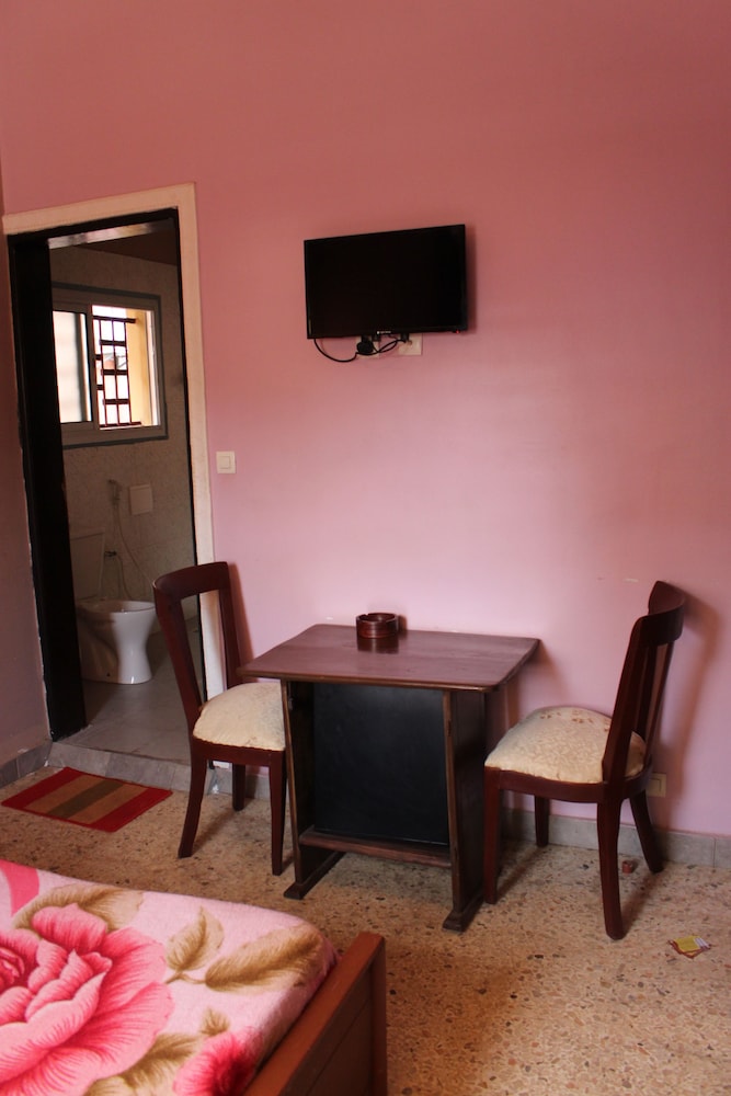 Standard Room photo 2