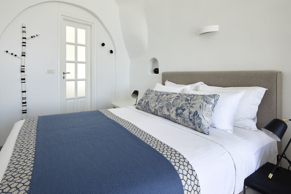Executive Suite, Jetted Tub, Sea View (Outdoor Heated Jetted Tub) photo 3