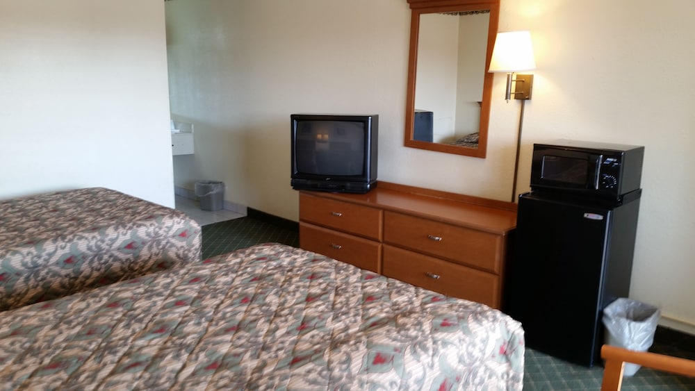 Standard Double Room, 2 Double Beds, Non Smoking photo 1