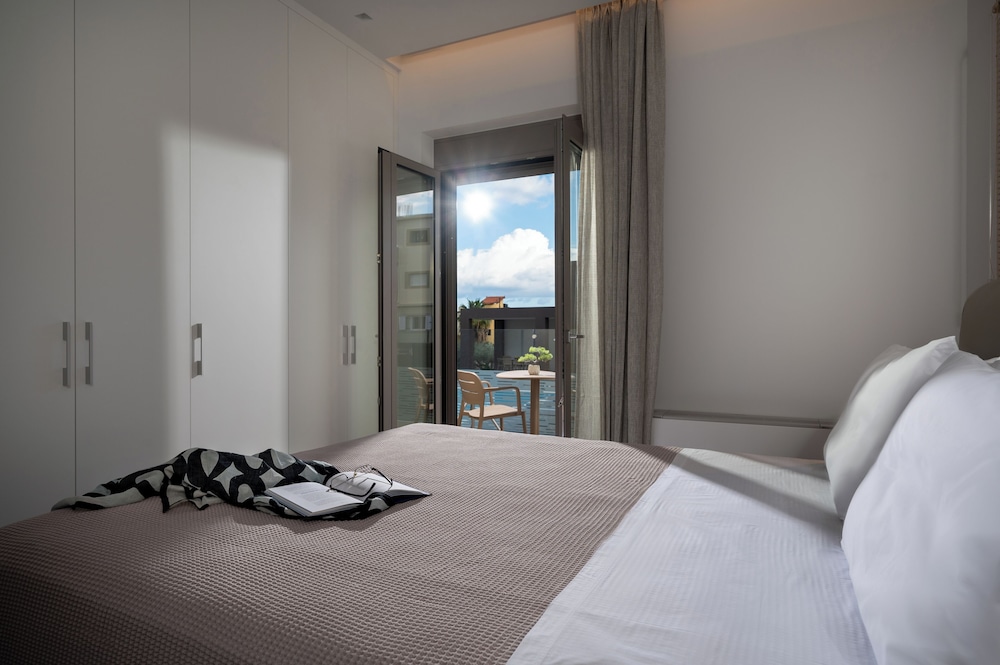 Luxury Apartment, 2 Bedrooms, Garden View, Ground Floor
