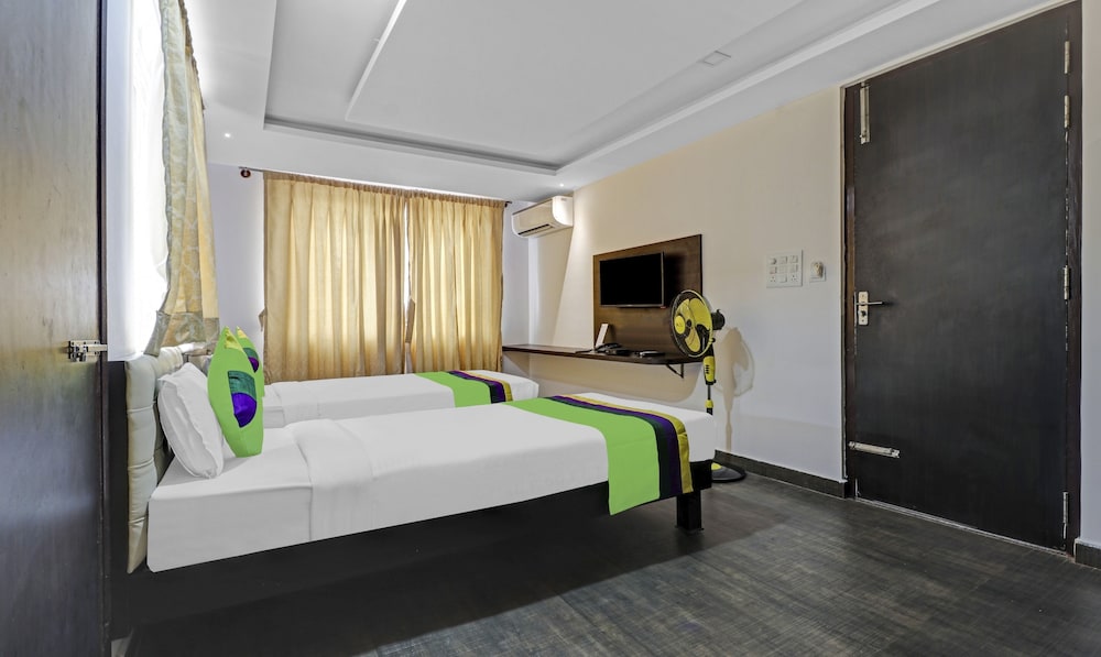 Standard Room - Photo 9