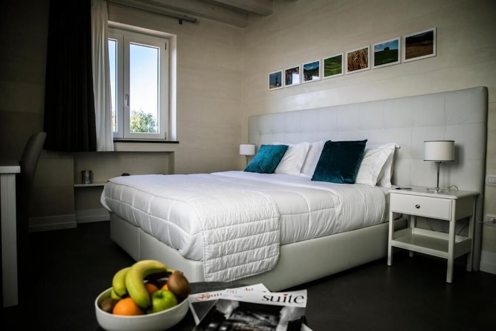 Deluxe Double or Twin Room (Plus) photo 2