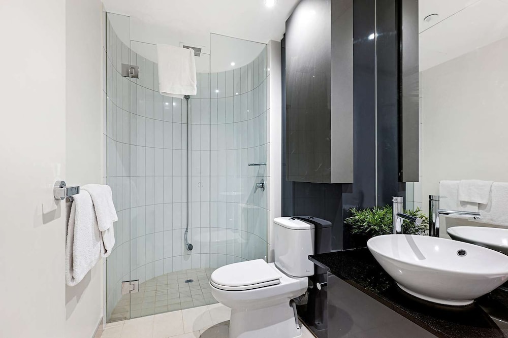 Three Bedroom Apartment photo 2