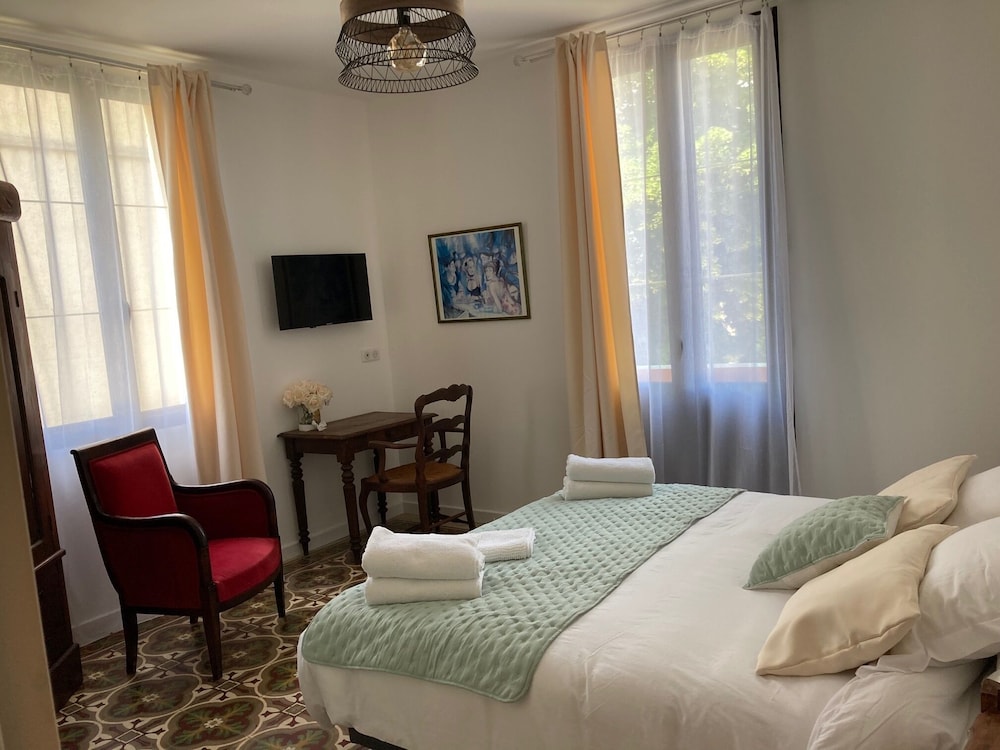 Basic Double Room
