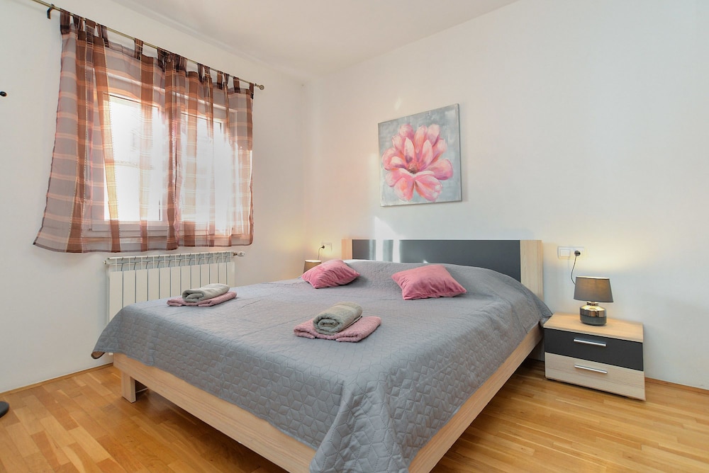 Standard Apartment, 2 Bedrooms (0280)