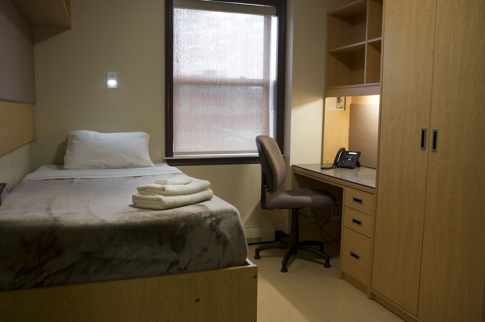 2 Bedroom Suite, 2 Twin Beds