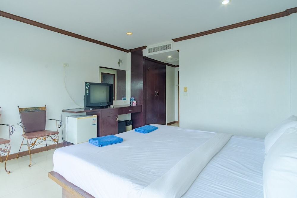Standard Double Room - Photo 5