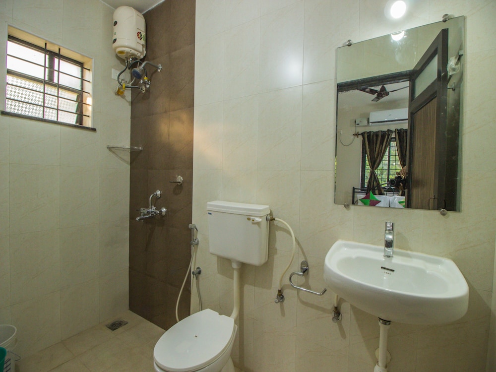 Double Or Twin Room photo 2
