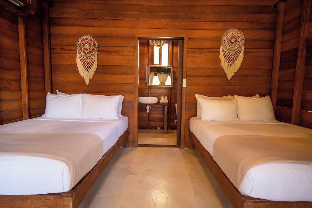 Double Room, Pool View - Photo 1