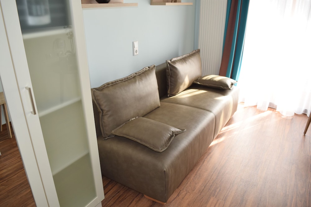 Duplex - Photo 1
