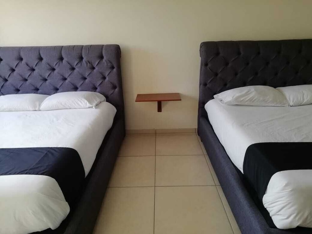 Family Room, 2 Queen Beds