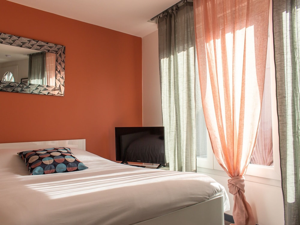 Luxury Studio, Ensuite