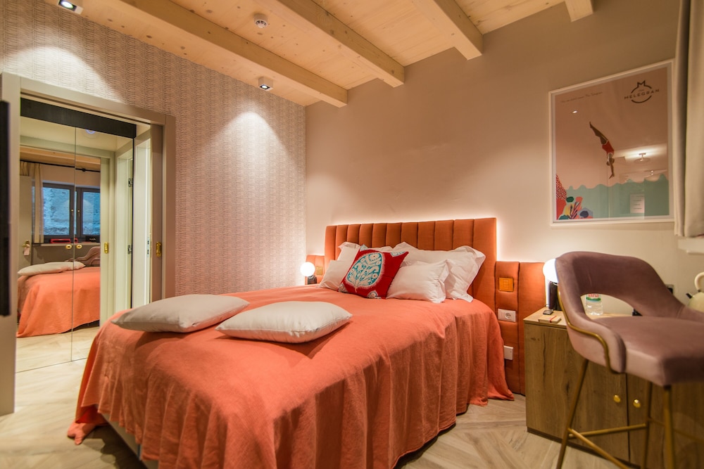 Snug Double Room - Ground Floor (Nr. 1) photo 1