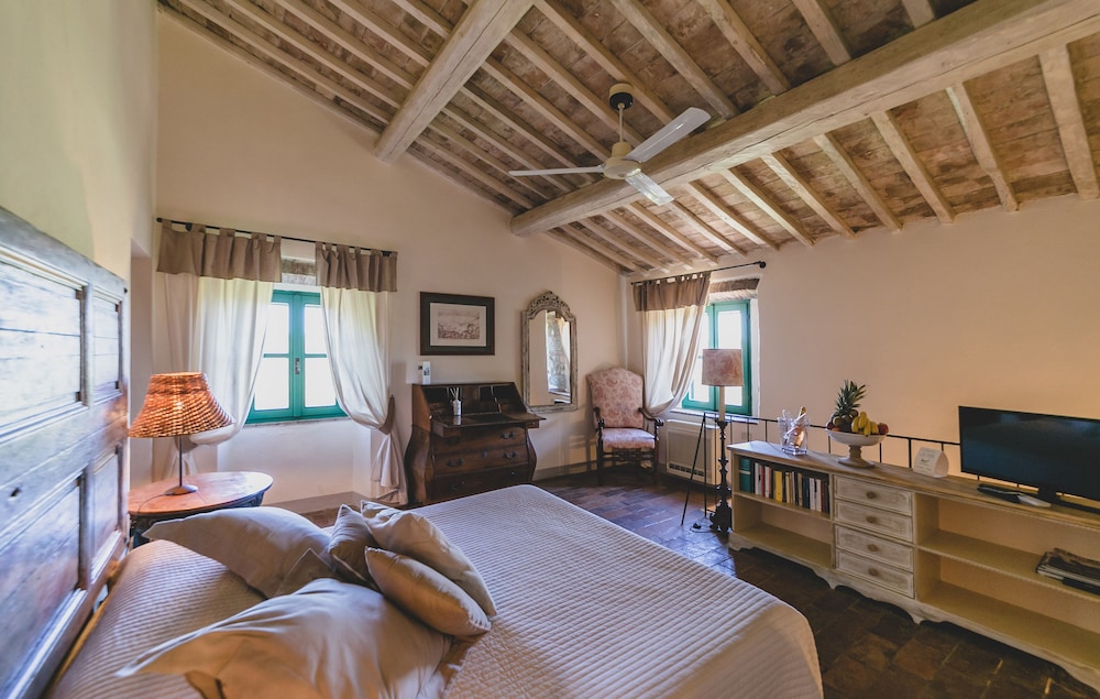Panoramic Double or Twin Room photo 1