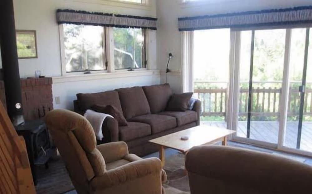 Comfort House, 2 Bedrooms, Mountainside