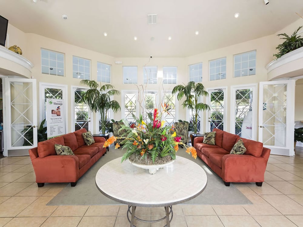 Condo, 3 Bedrooms