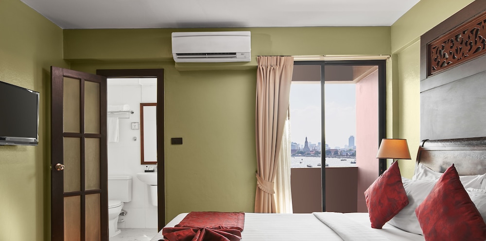 Superior Room with City View photo 3