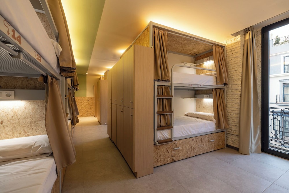Bed in 14-bed mixed dormitory room
