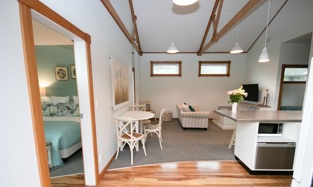 Oakview Cottage photo 3
