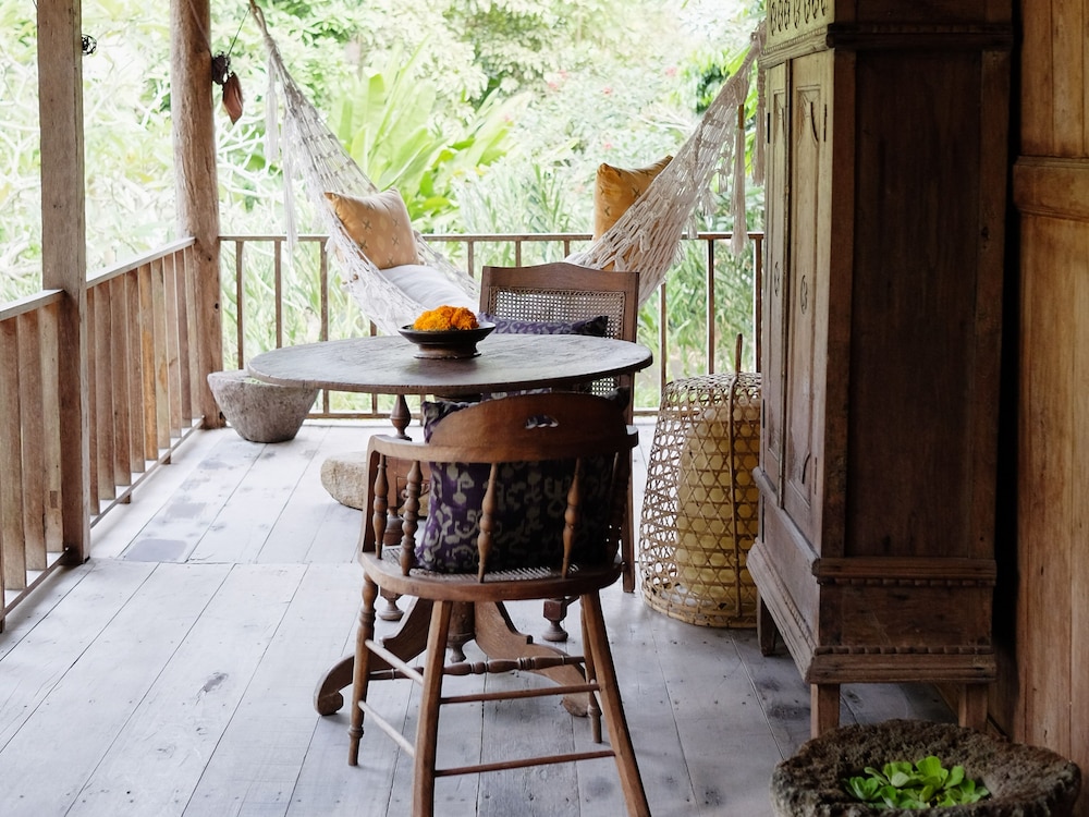 Luxury Villa (Free Yoga Session) photo 2