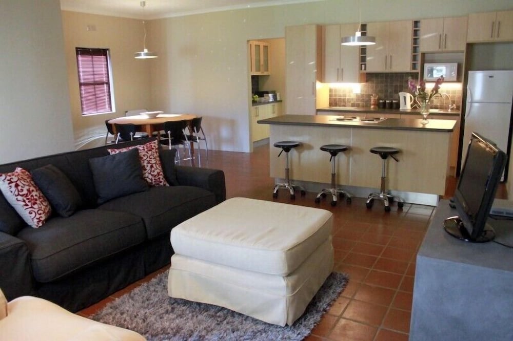 Family Cottage, 2 Bedrooms photo 1