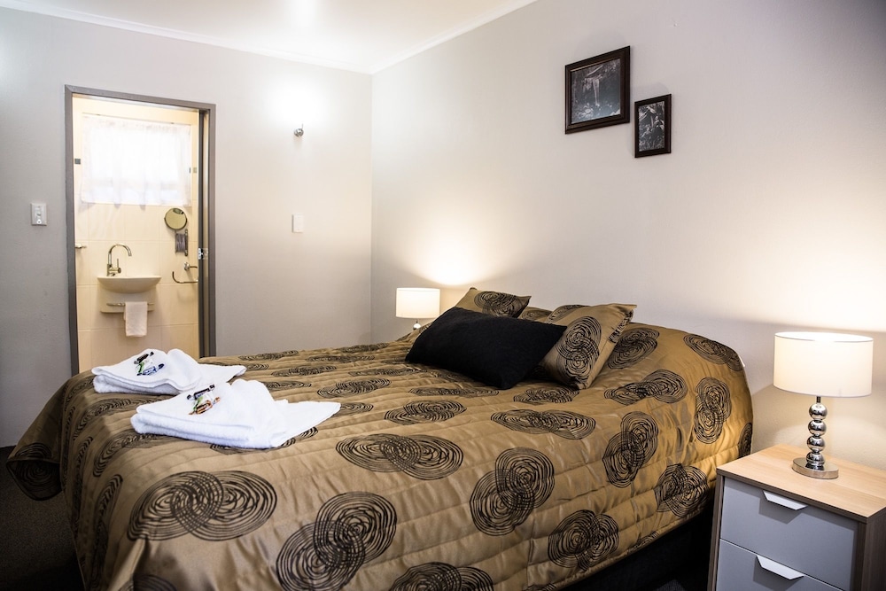 King Suite photo 2