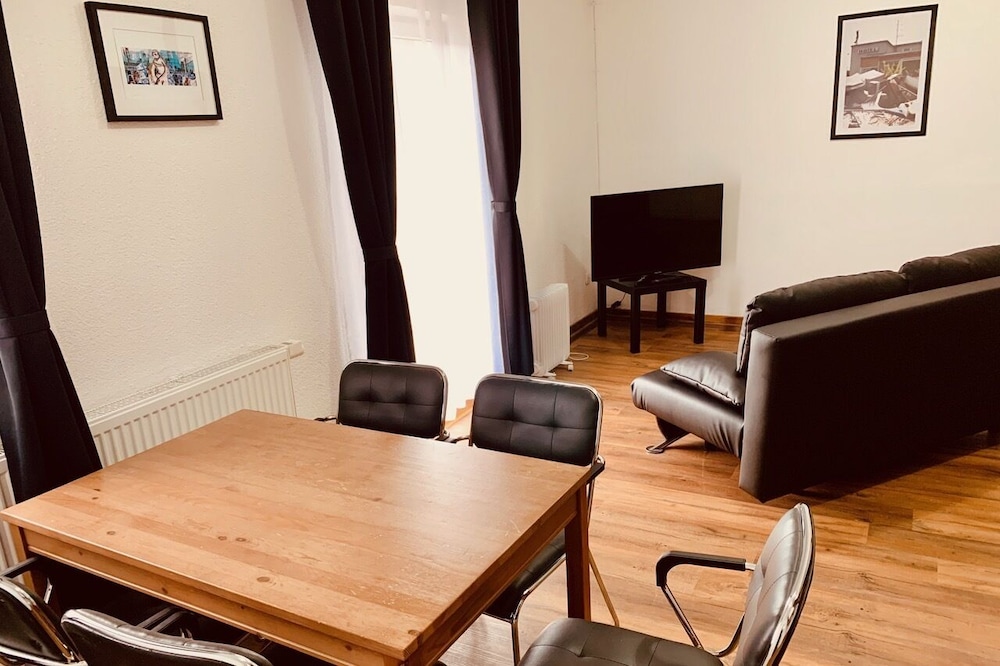 Family Room, 1 Queen Bed with Sofa bed, Non Smoking