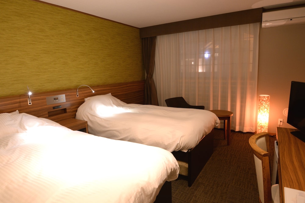 Twin Room, Non Smoking, Annex Building (Sakura) photo 1