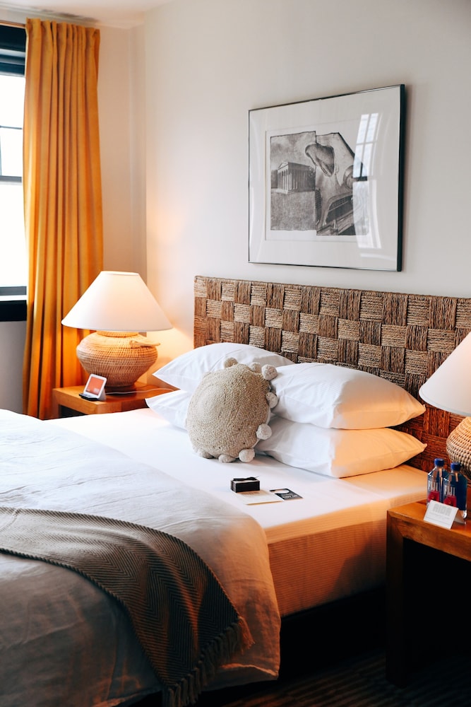 Signature Room, 1 Bedroom (One Bedroom Suite)