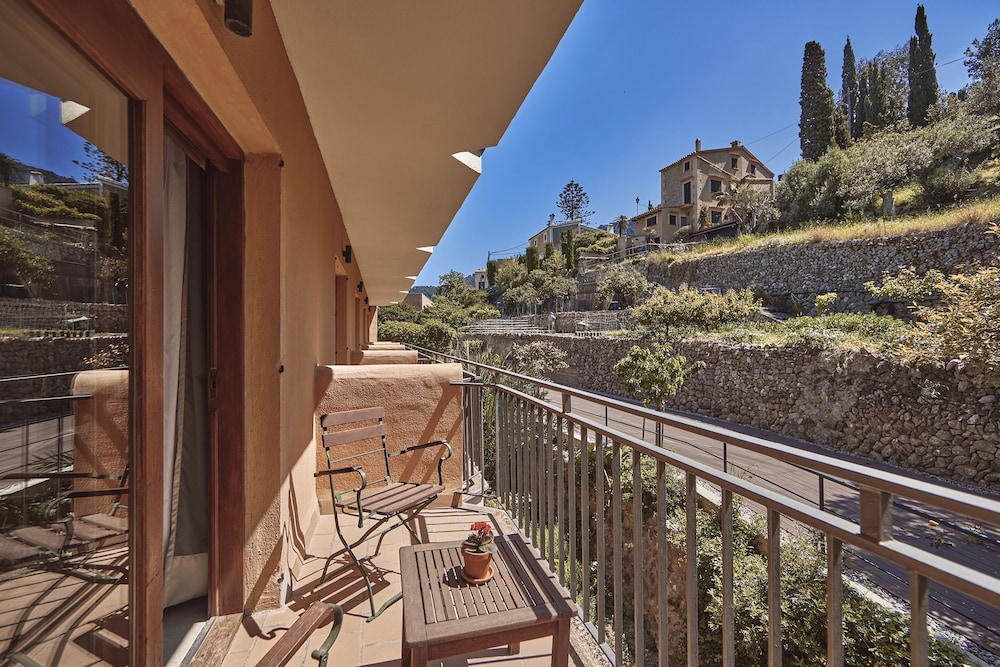 Superior Double Room (Spa access Not Included) - Photo 6
