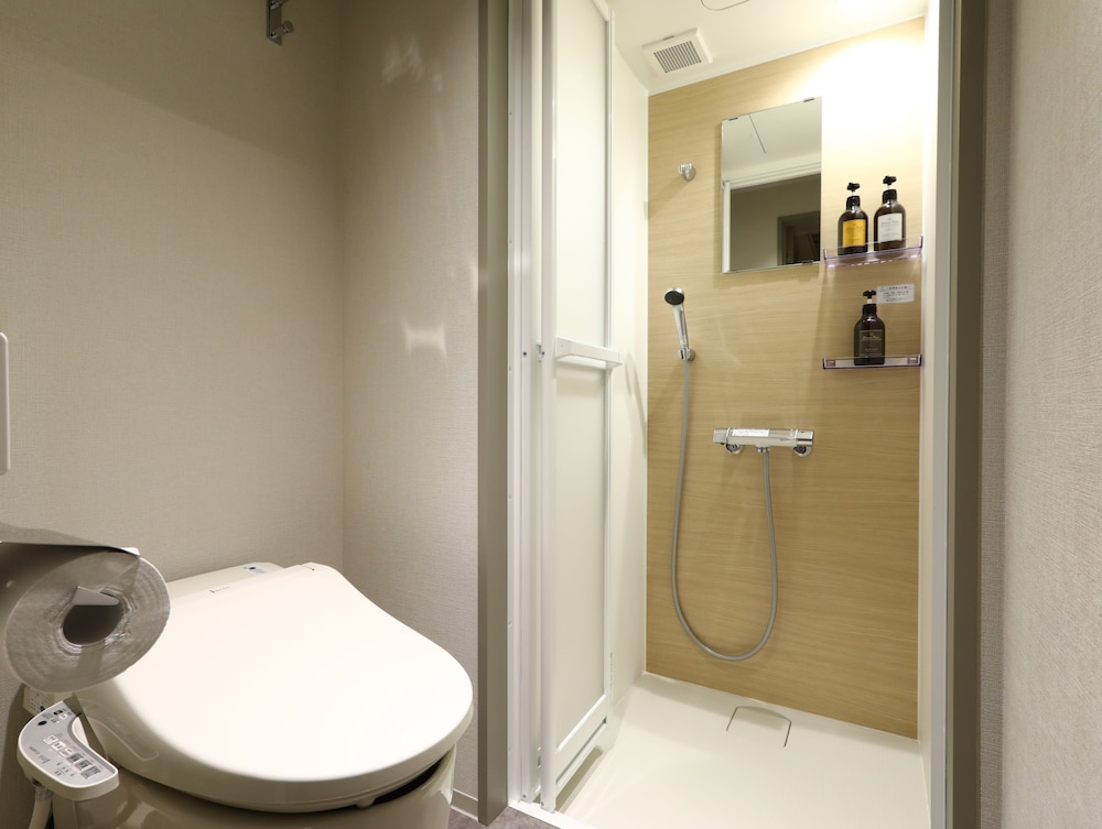 (Reovated) Multi Twin Room (11sqm,90cmBed x 2), Non Smoking