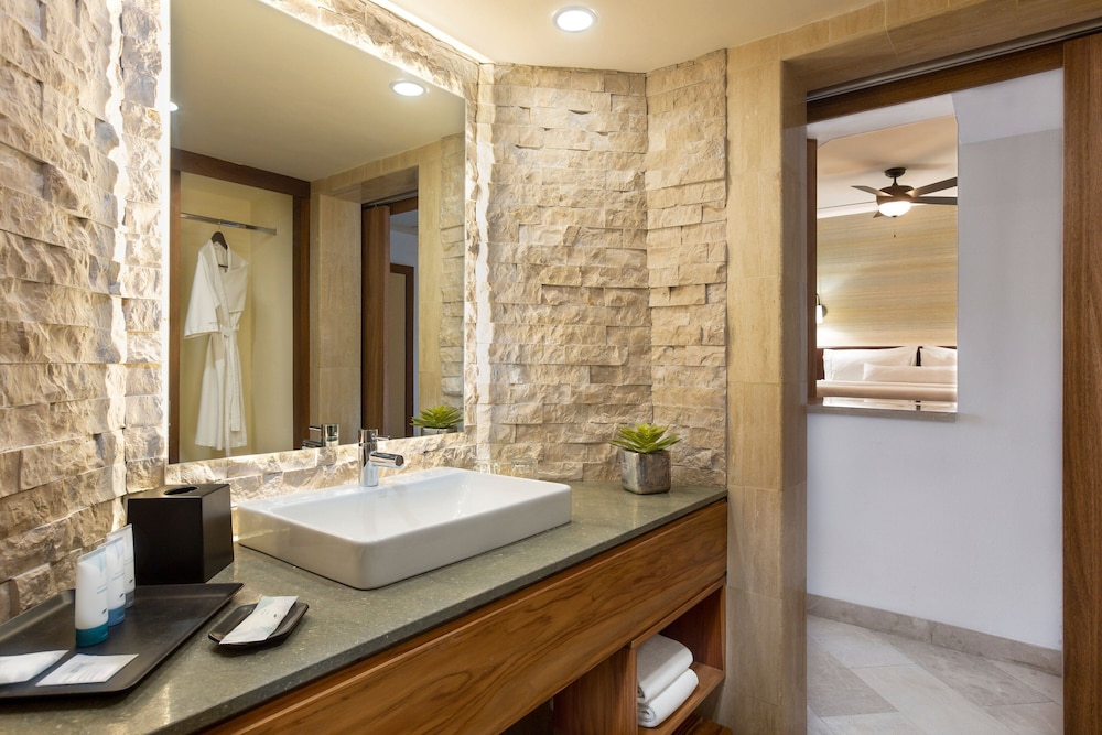 Family Jr. Suite, 1 Bedroom, 2 Double Beds - Photo 4