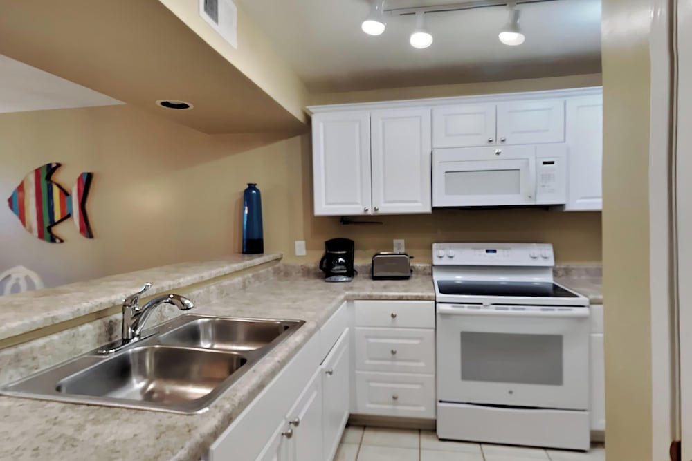 Condo, Multiple Beds, Patio, Golf View (#3204 - No Pets Allowed)