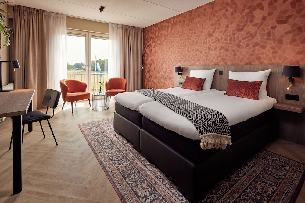 Twin Room - Photo 1