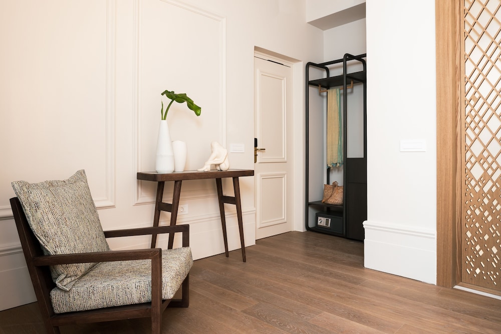 Signature Room - Photo 15