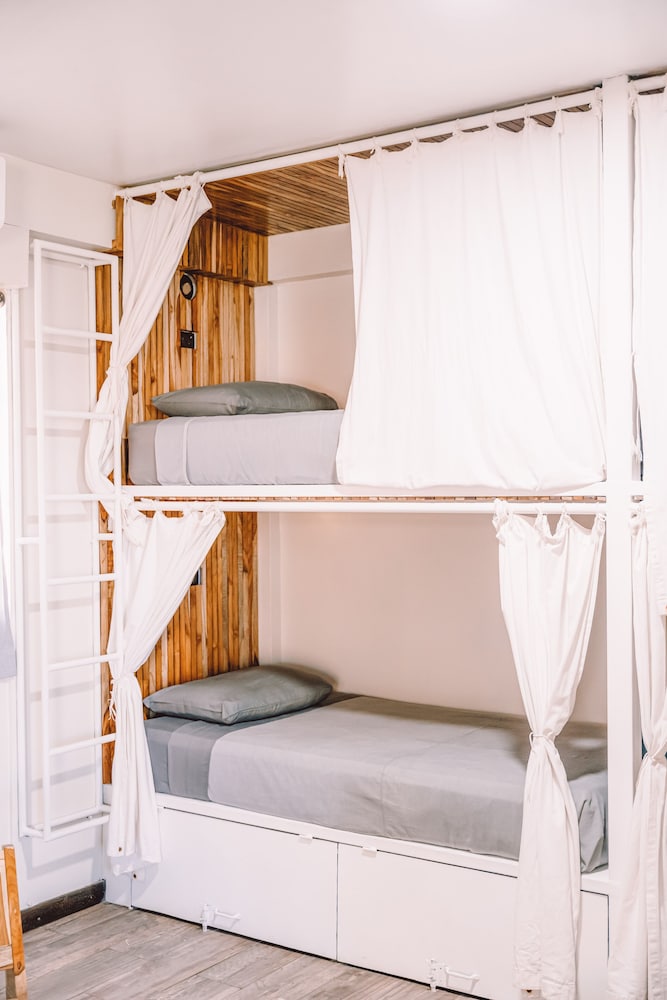 Lodge Room With Four Bunks photo 2
