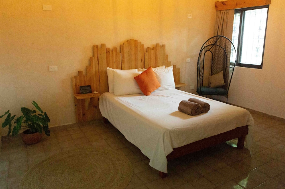 Standard Room, 1 Bedroom (Private Room ) - Photo 17