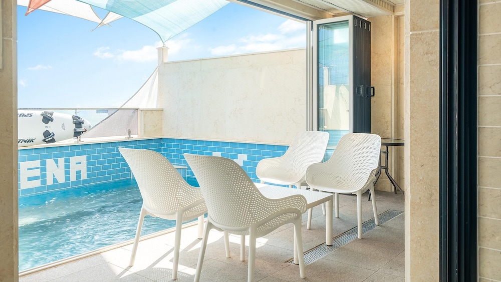 Basic Room, 1 Bedroom (101 Suite Memory (Pool Not Available)) - Photo 17