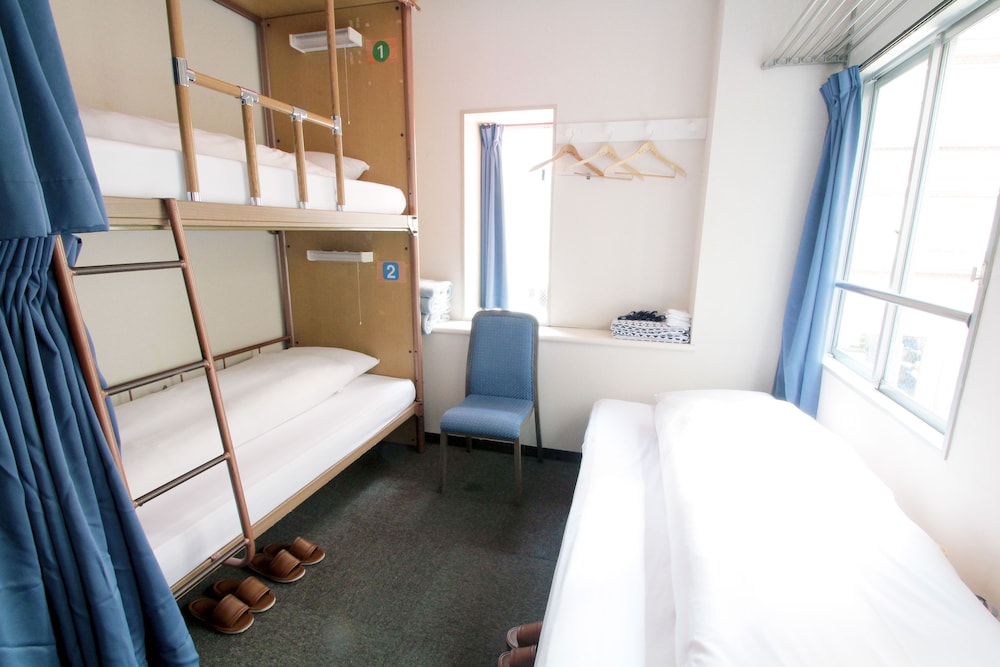 Family Quadruple Room photo 3