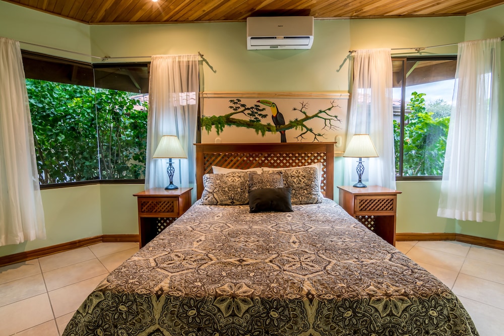 Luxury Villa, 2 Bedrooms, Pool View photo 1