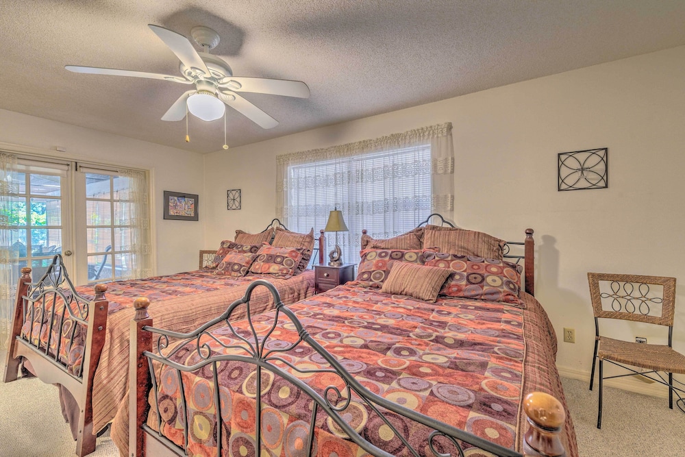 House (2 Bedrooms) photo 1
