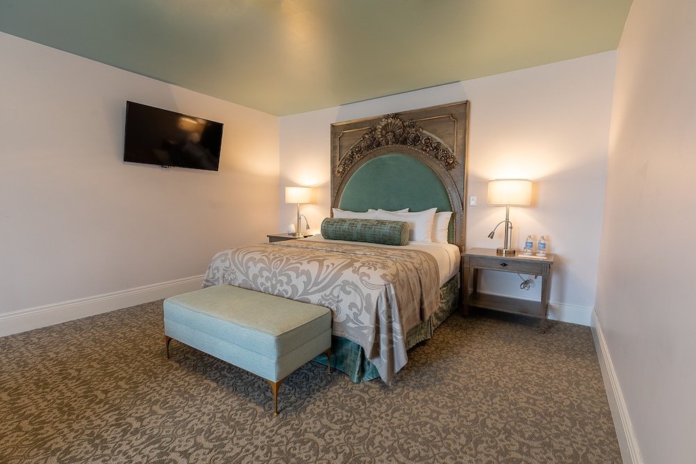 Executive Suite, 1 King Bed (Executive Suite- One King Bed) photo 3