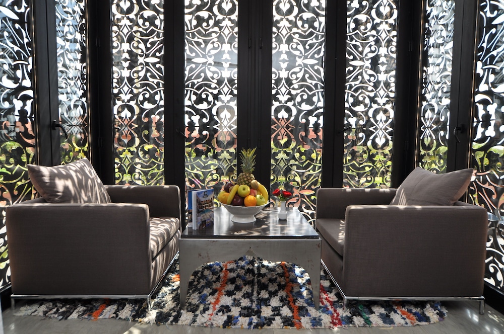 Luxury Suite photo 2