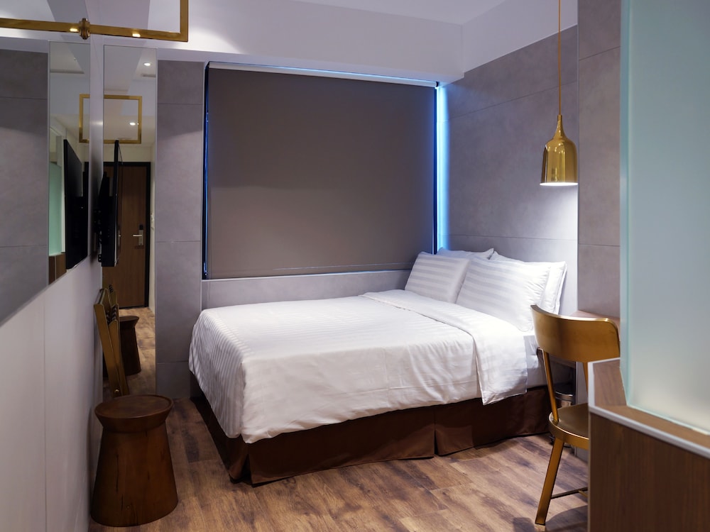 Classic Double Room, 1 Double Bed, Non Smoking photo 2