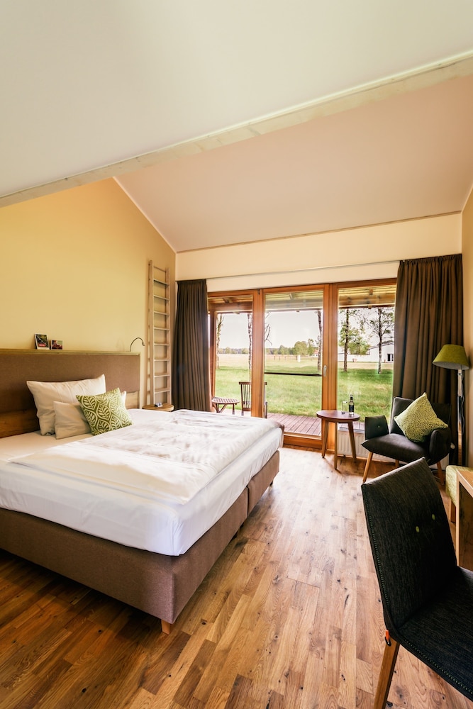 Classic Double Room Single Use photo 3