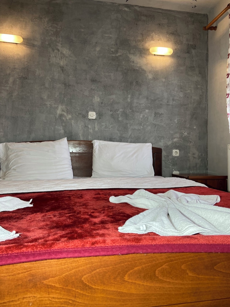 Classic Double or Twin Room, Balcony, City View