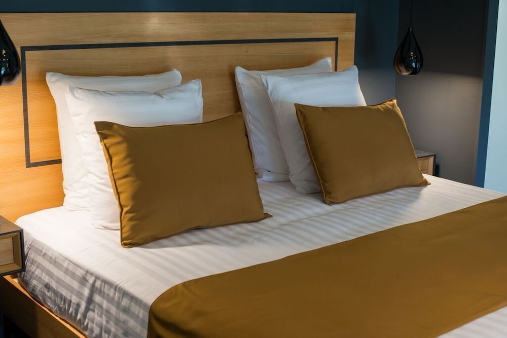 Luxury Suite, 1 Bedroom, Jetted Tub (Elegance) photo 1